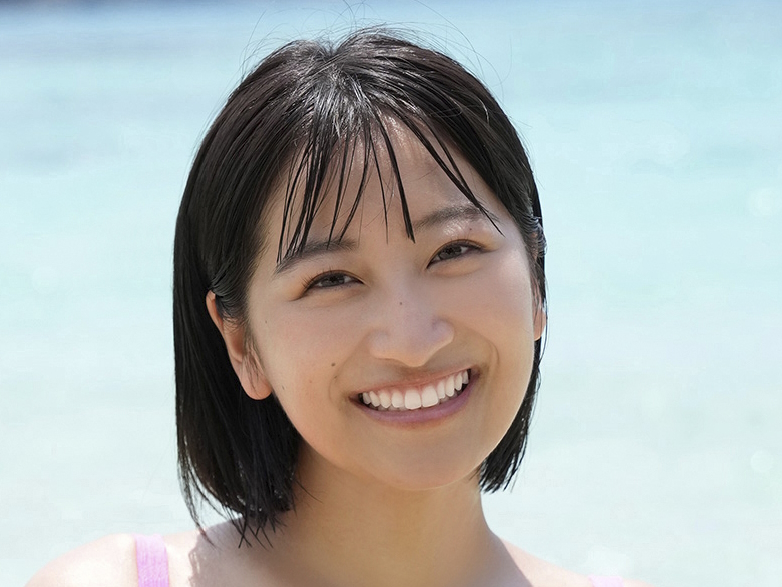 グラビア】”すごすぎBODY”の榎原依那さんが表紙＆巻頭！「週刊