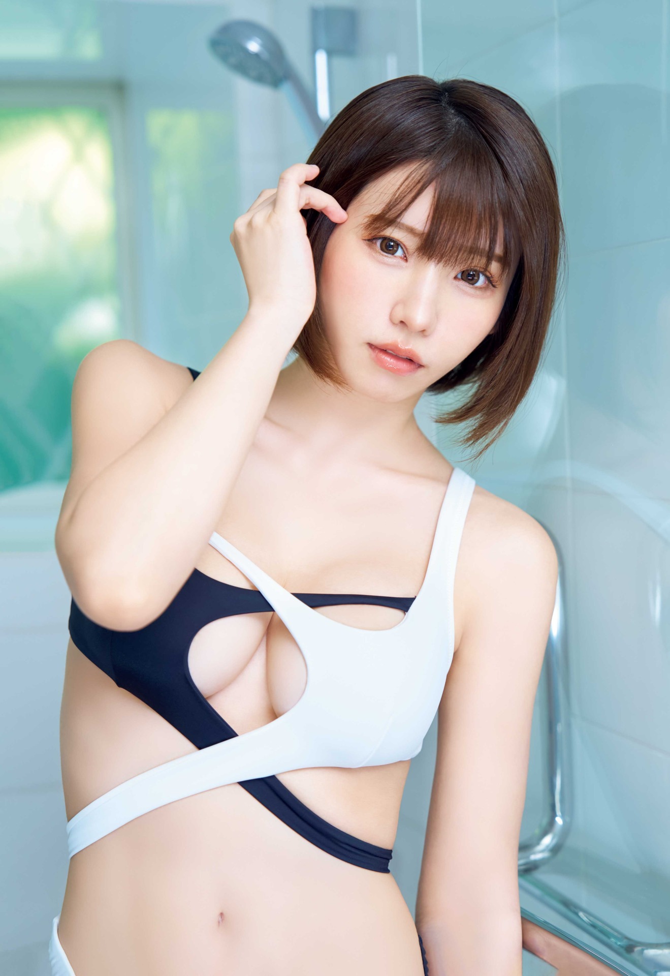 えなこ ヤングアニマル グラビア】凛とした美しさのえなこさん！ ヤングアニマルWebにて