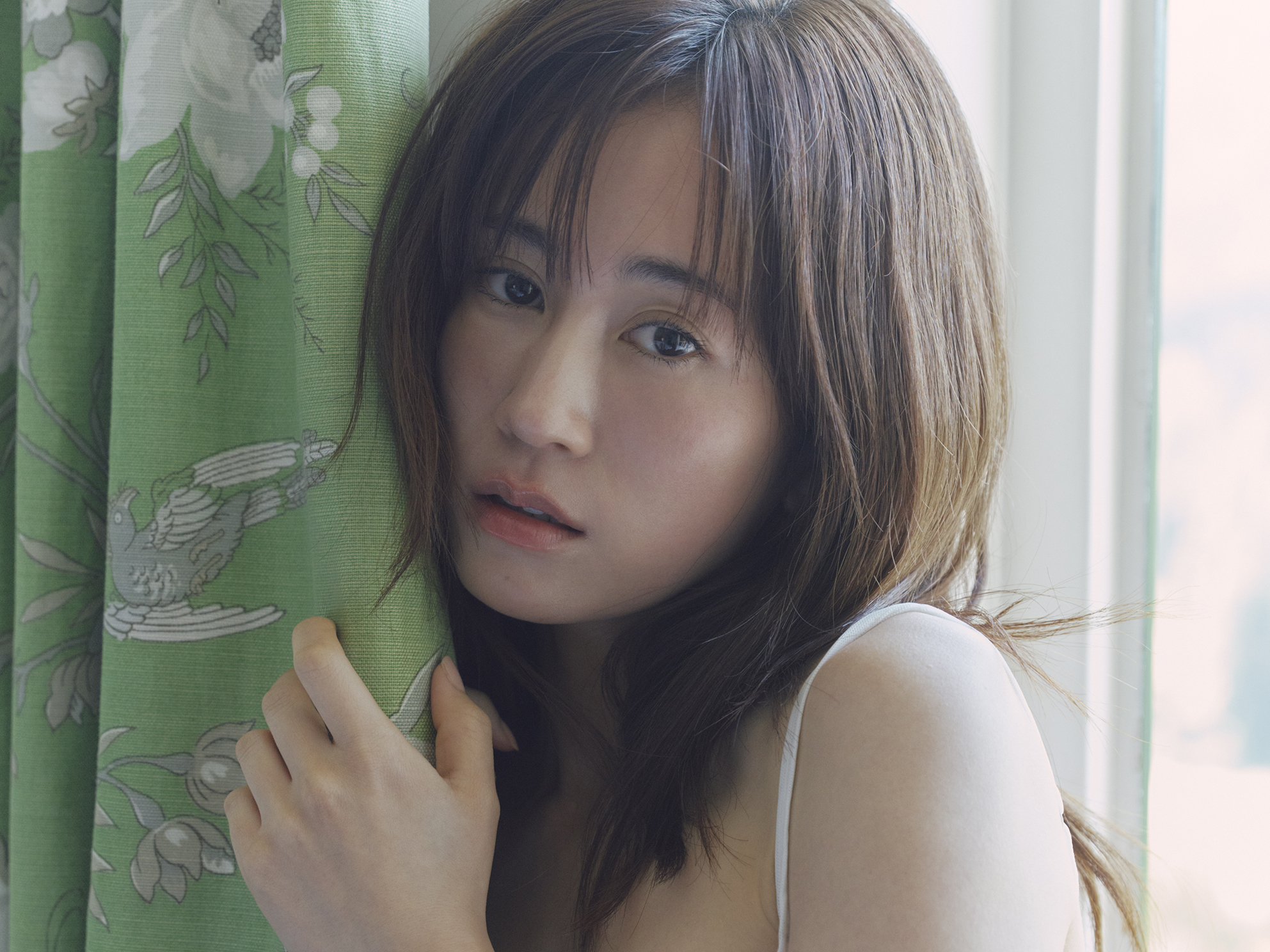 前田敦子さんの12年ぶりの写真集が2026年に発売。先行カットを公開 前田敦子さんの12年ぶりの写真集が2026年に発売。先行カットを公開